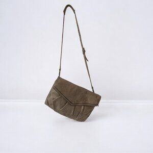 Matt & Nat taupe fabric envelope shoulder bag with zipper detail